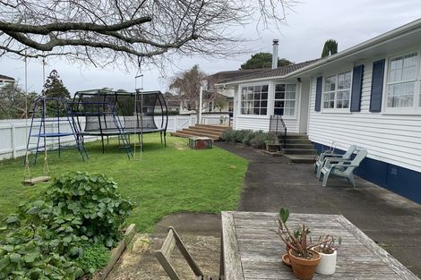 Photo of property in 1/30 Kea Place, Mangere Bridge, Auckland, 2022