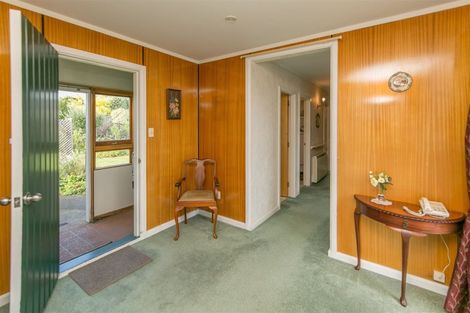 Photo of property in 15 Ostend Place, Avonhead, Christchurch, 8042