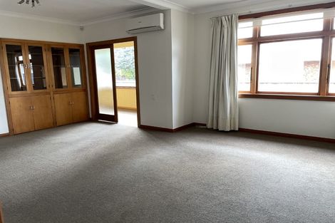 Photo of property in 73 Havill Street, Takaro, Palmerston North, 4410