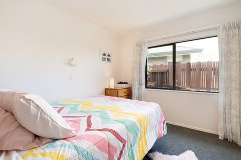 Photo of property in 17a Jasmine Place, Mount Maunganui, 3116