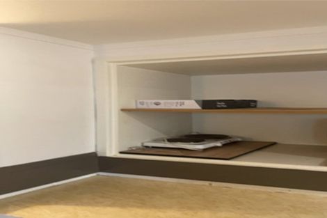 Photo of property in 209a Sturges Road, Henderson, Auckland, 0612