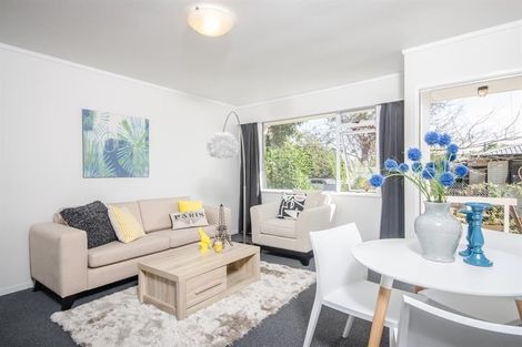 Photo of property in 2/24a Vine Street, Mangere East, Auckland, 2024