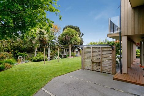 Photo of property in 11 Kurupae Road, Hilltop, Taupo, 3330