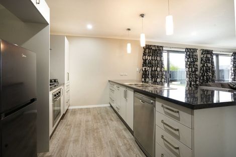 Photo of property in 24 Bradbury Avenue, Rolleston, 7614