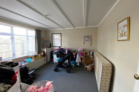 Photo of property in 10 Stanley Street, Dannevirke, 4930