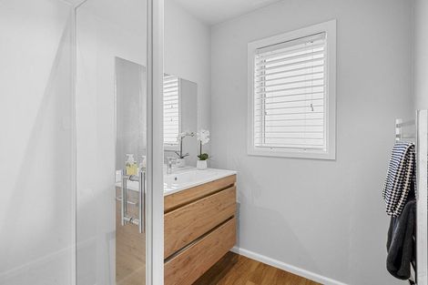 Photo of property in 49 Boston Avenue, Hornby, Christchurch, 8042