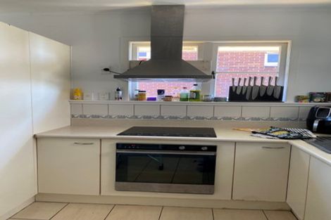 Photo of property in 185 Te Atatu Road, Te Atatu South, Auckland, 0610