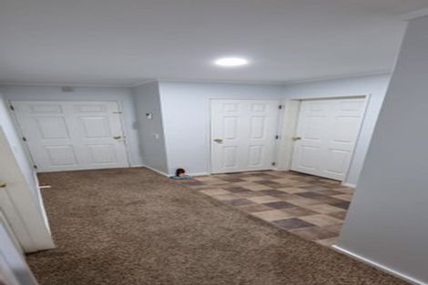 Photo of property in 11 Kotuku Drive, Paraparaumu Beach, Paraparaumu, 5032