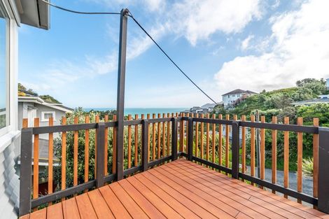 Photo of property in 147 Severn Street, Island Bay, Wellington, 6023