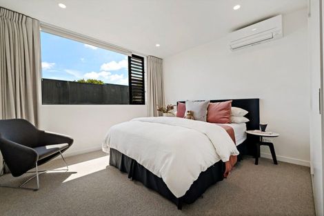 Photo of property in 26 Ngaiwi Street, Orakei, Auckland, 1071