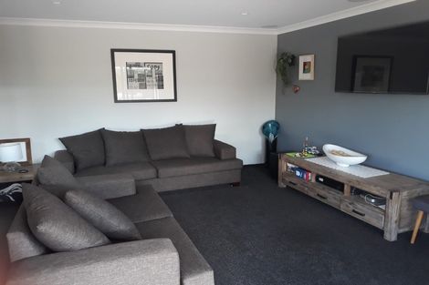 Photo of property in 9 Chedworth Court, Rolleston, 7615