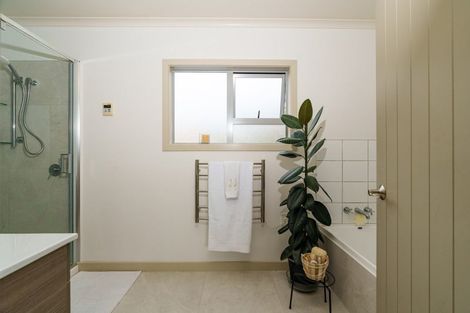 Photo of property in 8 Edna Street, Ocean View, Dunedin, 9035