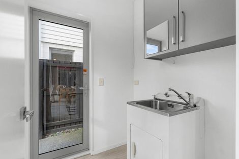Photo of property in 3/45 Antigua Street, Addington, Christchurch, 8024