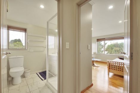 Photo of property in 70f Avonhead Road, Avonhead, Christchurch, 8042