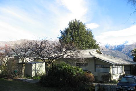 Photo of property in 2/61 Stratford Terrace, Wanaka, 9305