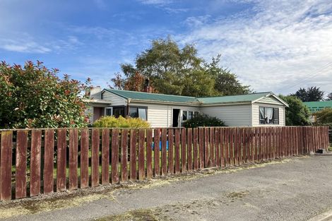 Photo of property in 23 Eden Street, Milton, 9220