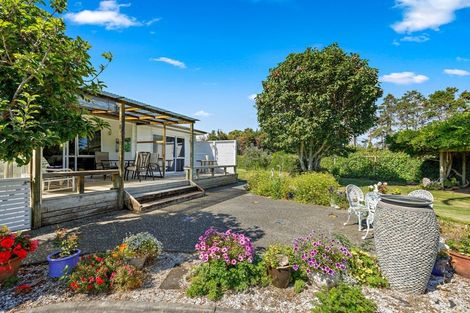 Photo of property in 279 Omaha Flats Road, Point Wells, Warkworth, 0986