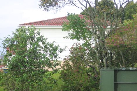 Photo of property in 18 Doone Place, Massey, Auckland, 0614