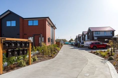 Photo of property in 4/8 Matata Place, Dallington, Christchurch, 8061