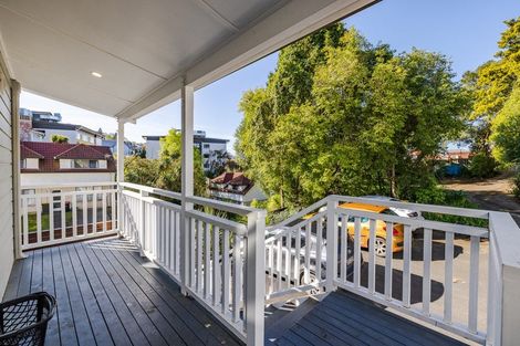 Photo of property in 52 Maitland Street, Dunedin Central, Dunedin, 9016
