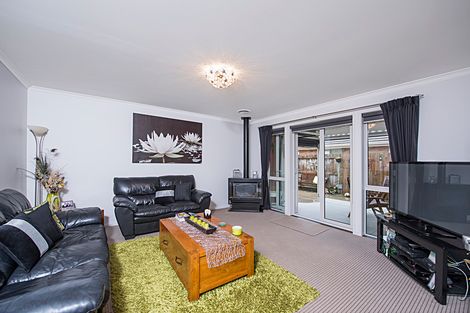 Photo of property in 23 Lewknor Drive, Papamoa Beach, Papamoa, 3118