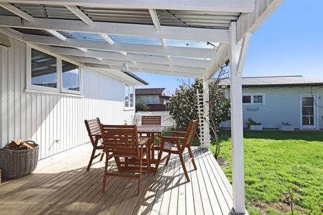 Photo of property in 180 Portsmouth Road, Flaxmere, Hastings, 4120