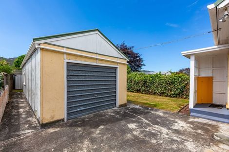 Photo of property in 1036 Taita Drive, Taita, Lower Hutt, 5011