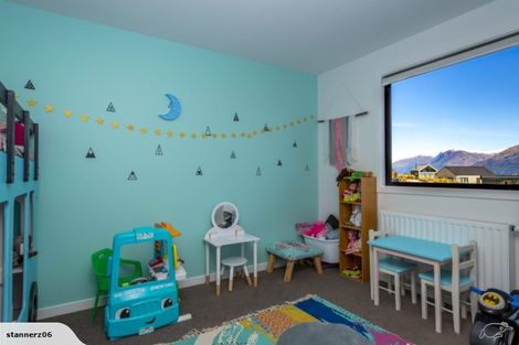 Photo of property in 39 Jacks Point Rise, Jacks Point, Queenstown, 9371