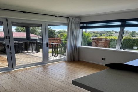 Photo of property in 28 Windsor Road, Bellevue, Tauranga, 3110