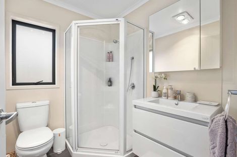 Photo of property in 123 Saint James Drive, Huntington, Hamilton, 3210