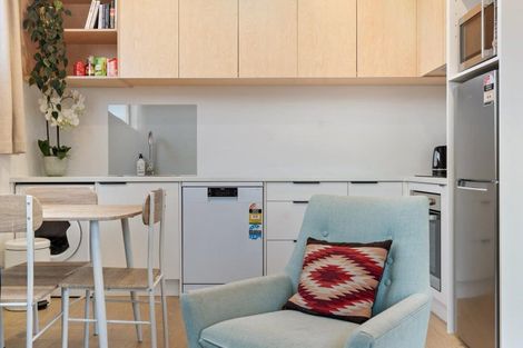 Photo of property in 5 Brodie Avenue, Arrowtown, 9302