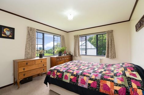 Photo of property in 33 Railway Terrace, Ohau, Levin, 5570