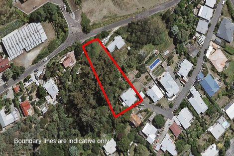 Photo of property in 15 Lawrence Road, Hospital Hill, Napier, 4110