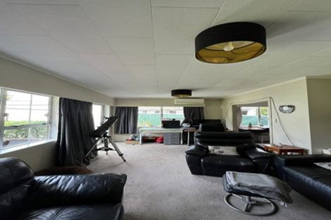 Photo of property in 2/8a Islington Street, Trentham, Upper Hutt, 5018