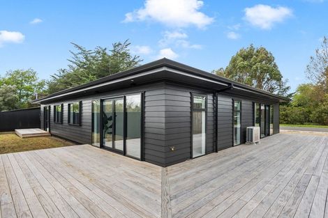 Photo of property in 31 Regent Street, Martinborough, 5711