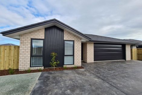 Photo of property in 28 Lomu Way, Rolleston, 7615