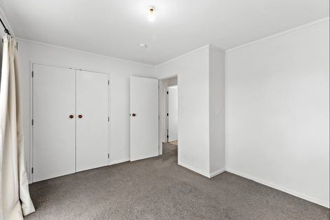 Photo of property in 34 Roberts Line, Kelvin Grove, Palmerston North, 4414