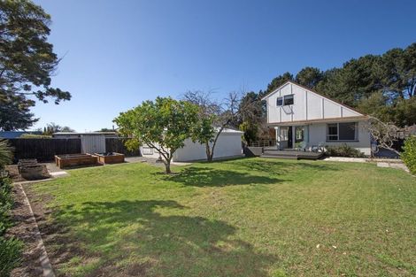 Photo of property in 209 Queenspark Drive, Parklands, Christchurch, 8083
