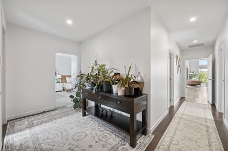 Photo of property in 2 Odlin Lane, Red Beach, 0932