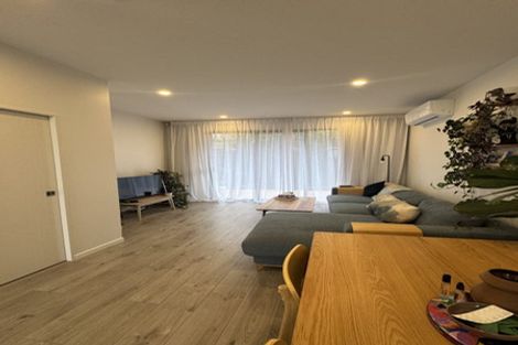 Photo of property in 4/11 Jaemont Avenue, Te Atatu South, Auckland, 0610