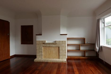 Photo of property in 37 Awa Road, Miramar, Wellington, 6022