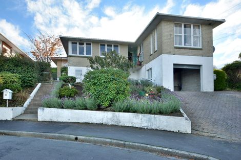 Photo of property in 18 Hanlon Street, Halfway Bush, Dunedin, 9010