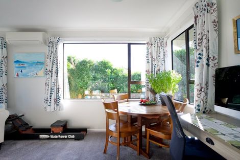 Photo of property in 31 Rothwell Street, Titahi Bay, Porirua, 5022