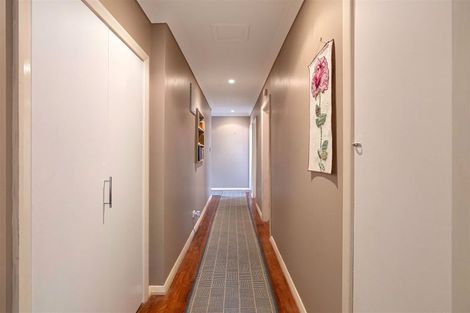 Photo of property in 58 Matatua Road, Raumati Beach, Paraparaumu, 5032