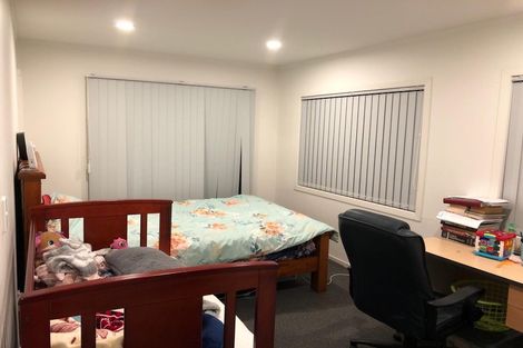 Photo of property in 9 Braund Place, Glenfield, Auckland, 0629