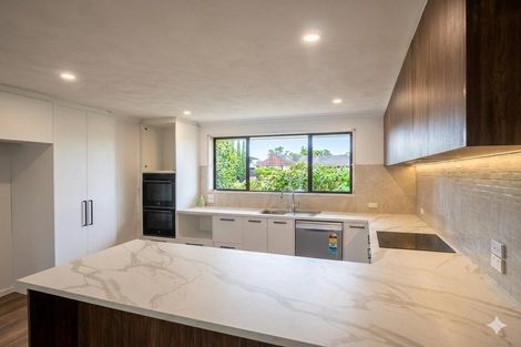 Photo of property in 1 Lakewood Drive, Burwood, Christchurch, 8083