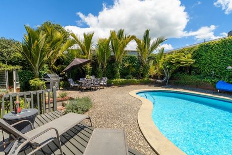 Photo of property in 35 Glenn Terrace, Otumoetai, Tauranga, 3110