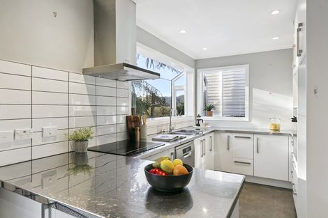 Photo of property in 132 Mairangi Road, Wilton, Wellington, 6012