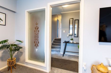 Photo of property in 11 Ries Street, Dannevirke, 4930