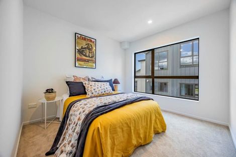 Photo of property in 6/4 Waitaki Street, Henderson, Auckland, 0612